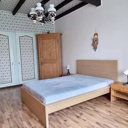 Maison Entiere 2 Individuels Jardin 450 M Montagne Foret Lacs Riviere 8 Personnes Prázdninový dům Les Charbonnieres