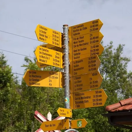 Maison Entiere 2 Individuels Jardin 450 M Montagne Foret Lacs Riviere 8 Personnes Prázdninový dům *