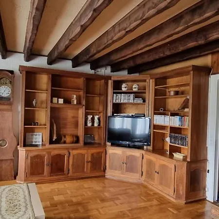 Prázdninový dům Maison Entiere 2 Individuels Jardin 450 M Montagne Foret Lacs Riviere 8 Personnes