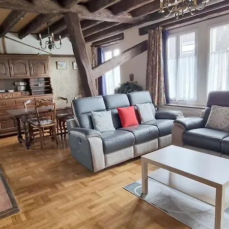 Maison Entiere 2 Individuels Jardin 450 M Montagne Foret Lacs Riviere 8 Personnes Les Charbonnieres
